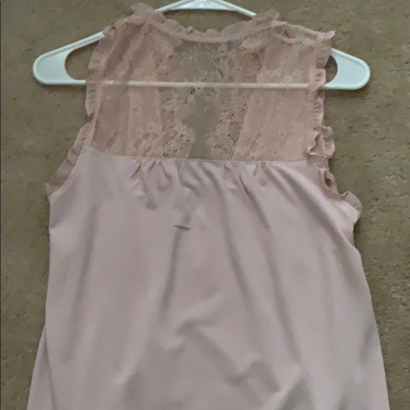 Express sleeveless lace tank- pink - Picture 6 of 7